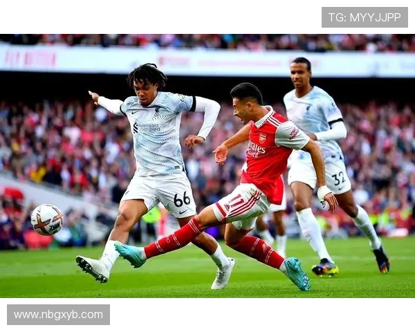 从巴西低级别联赛到英超豪门：马丁内利的逆袭之路